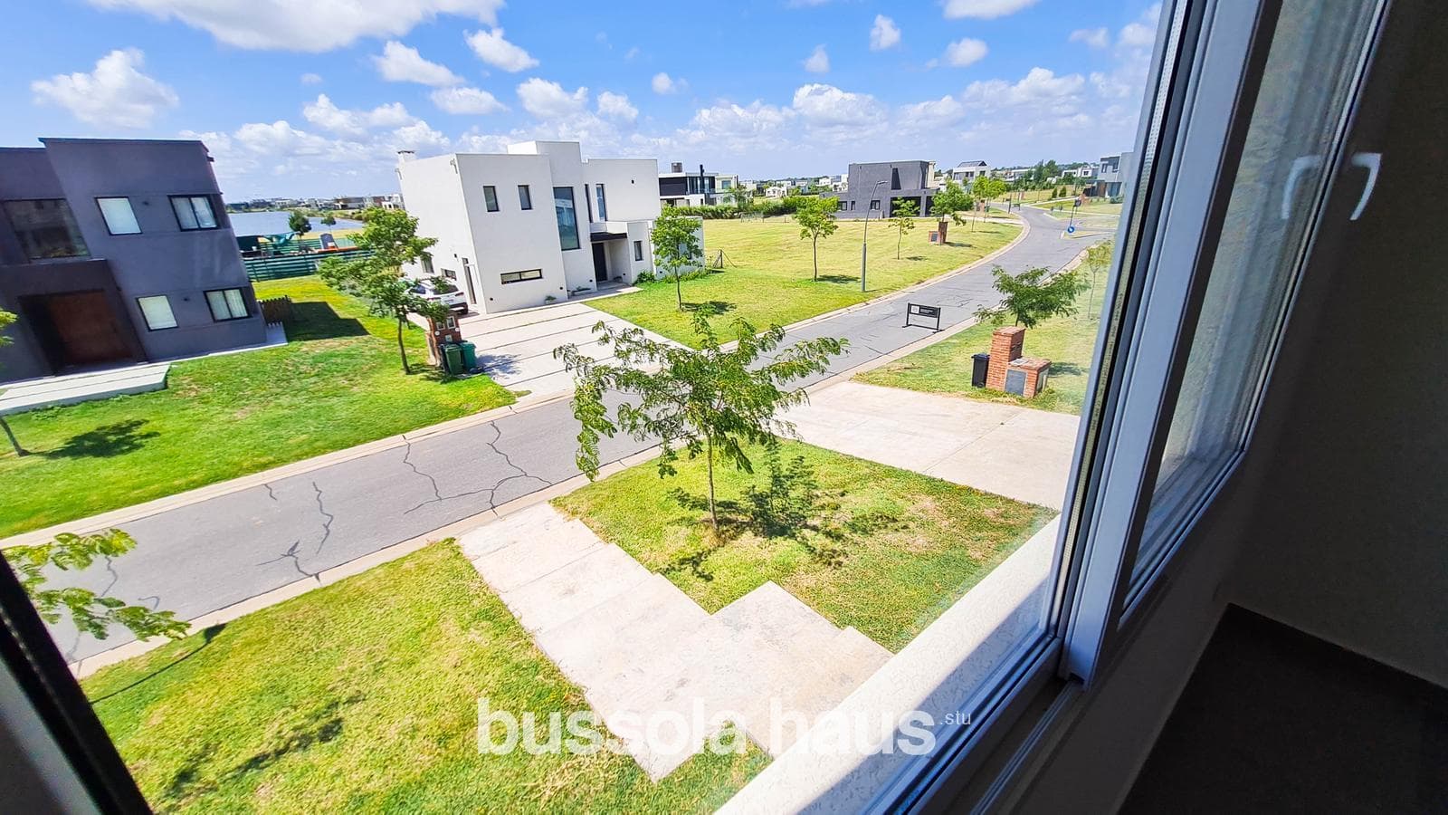 7-room house for rent with a pool in Riberas Puertos Escobar