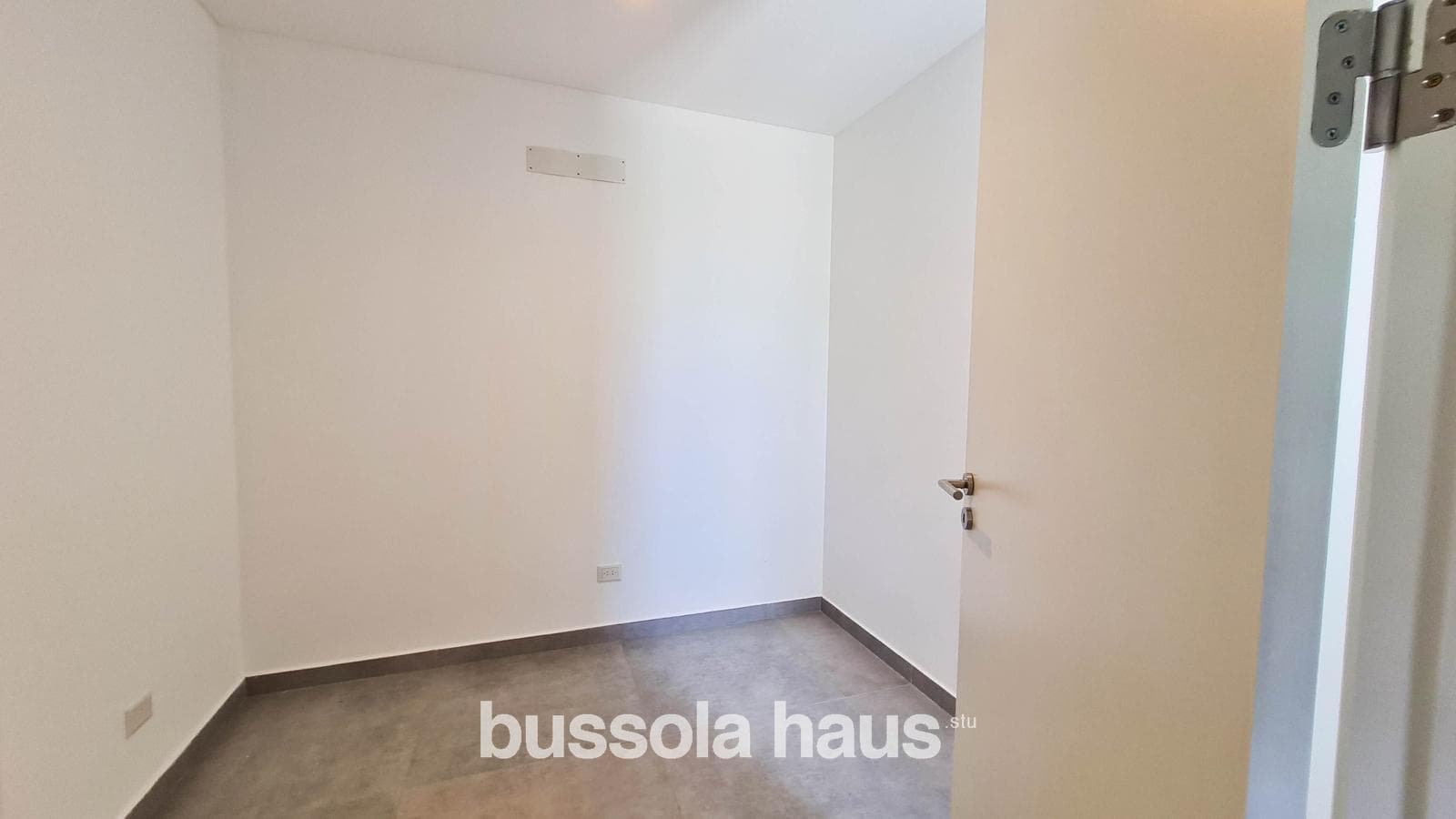 7-room house for rent with a pool in Riberas Puertos Escobar