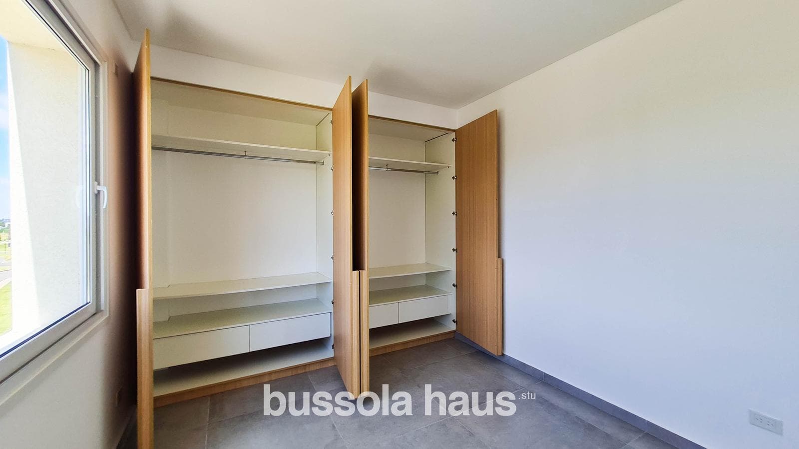 7-room house for rent with a pool in Riberas Puertos Escobar