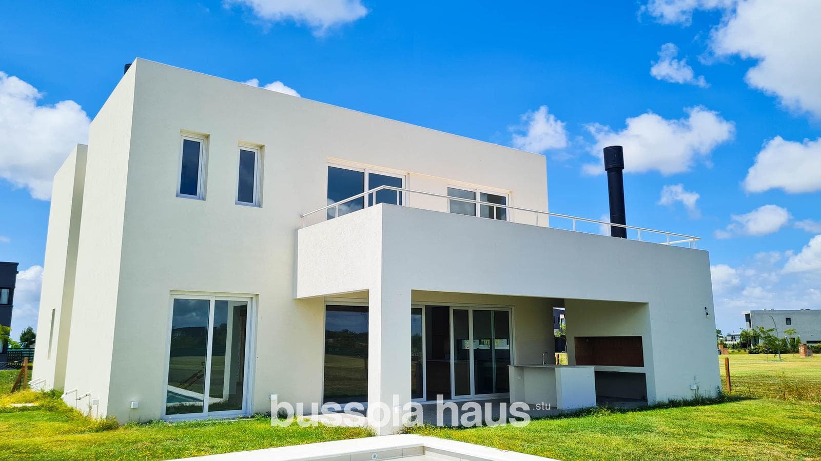 7-room house for rent with a pool in Riberas Puertos Escobar