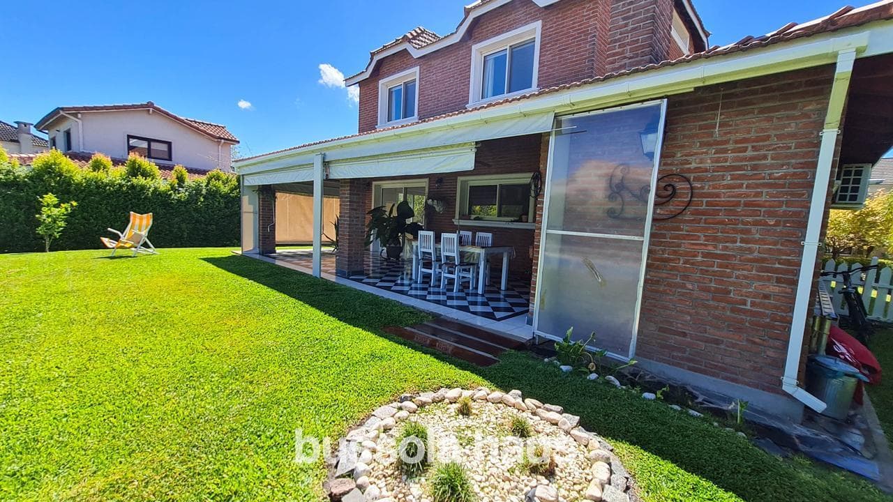 House in Las Glorietas