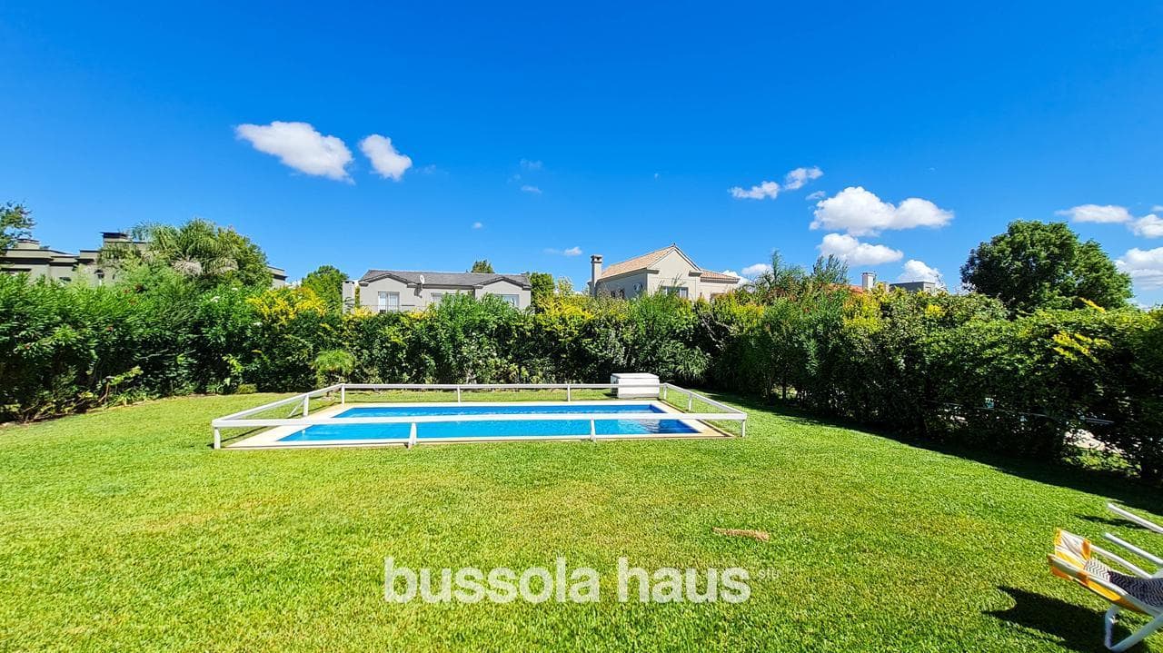 House in Las Glorietas