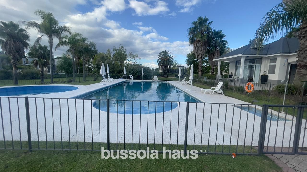 House in Las Glorietas