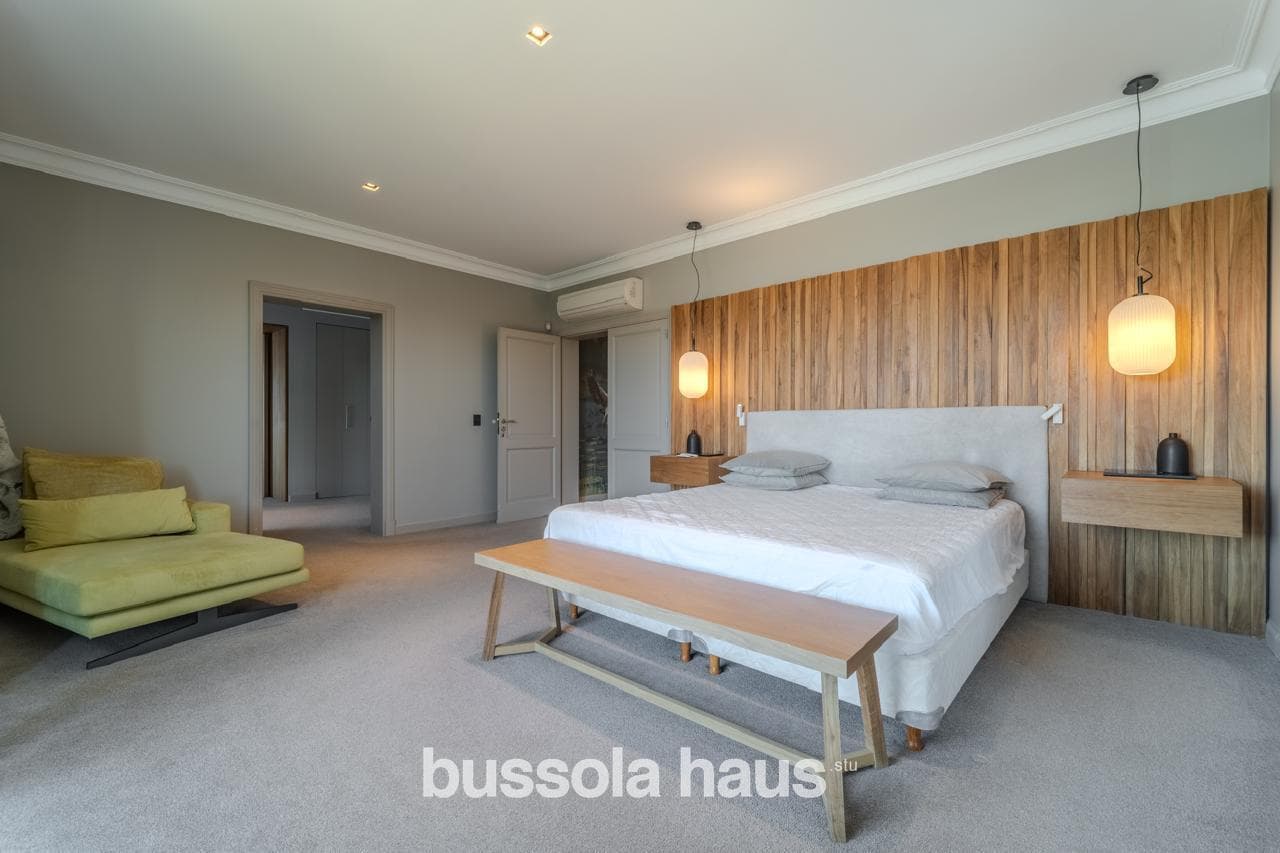 3-Bedroom House for Sale Near the Central Lake in Los Castores, Nordelta