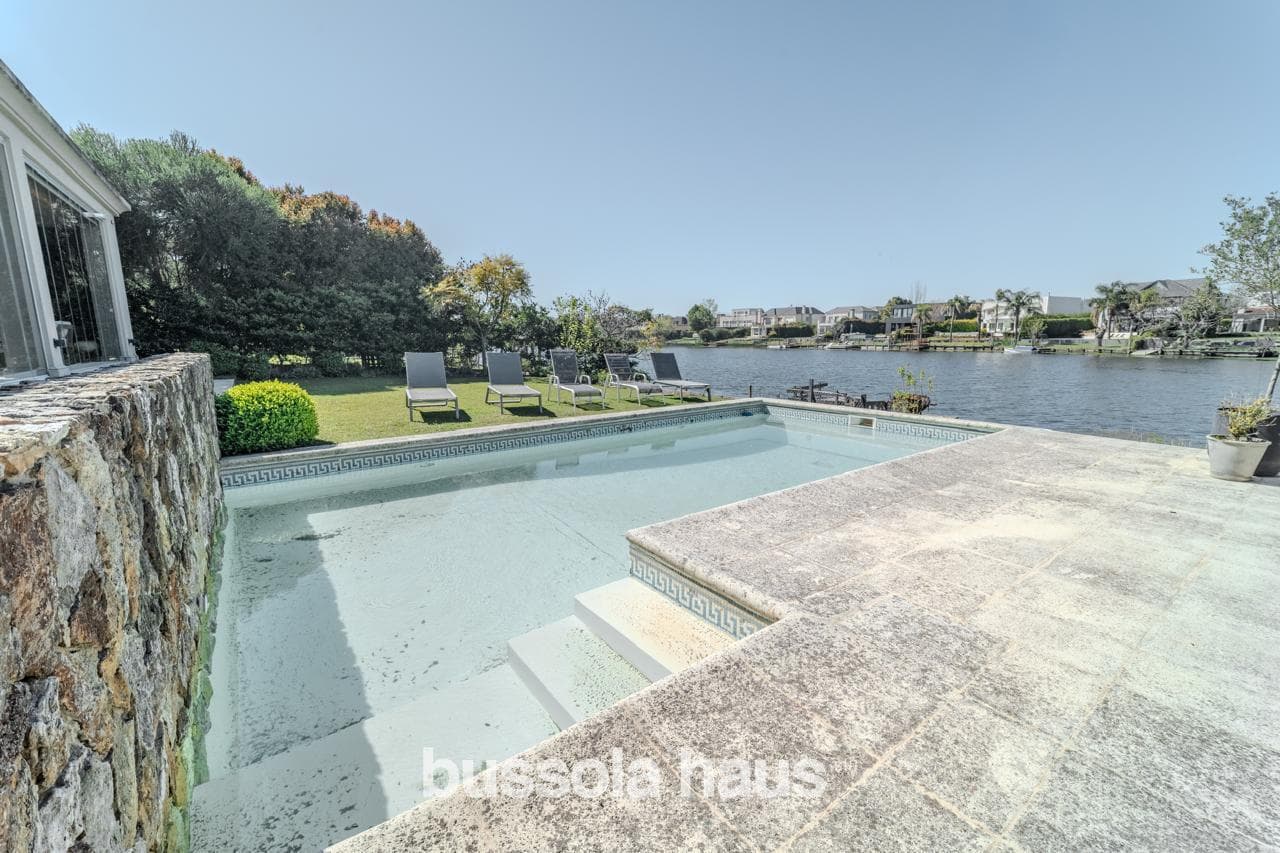 3-Bedroom House for Sale Near the Central Lake in Los Castores, Nordelta