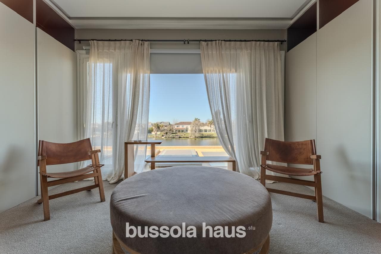 3-Bedroom House for Sale Near the Central Lake in Los Castores, Nordelta