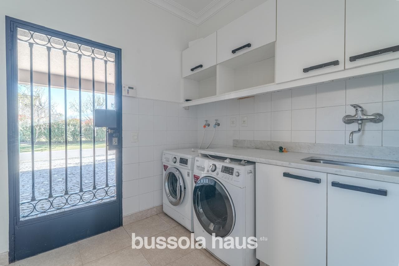 3-Bedroom House for Sale Near the Central Lake in Los Castores, Nordelta