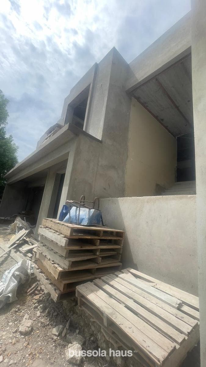 House in Los Castores