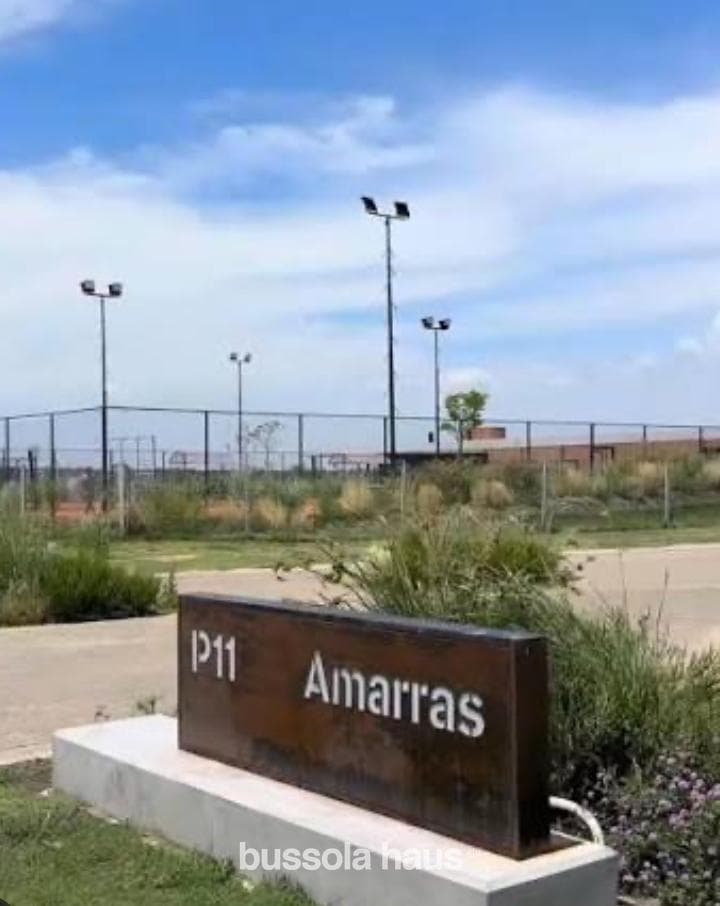 Lot in Amarras. Great Price. FINANCING AVAILABLE