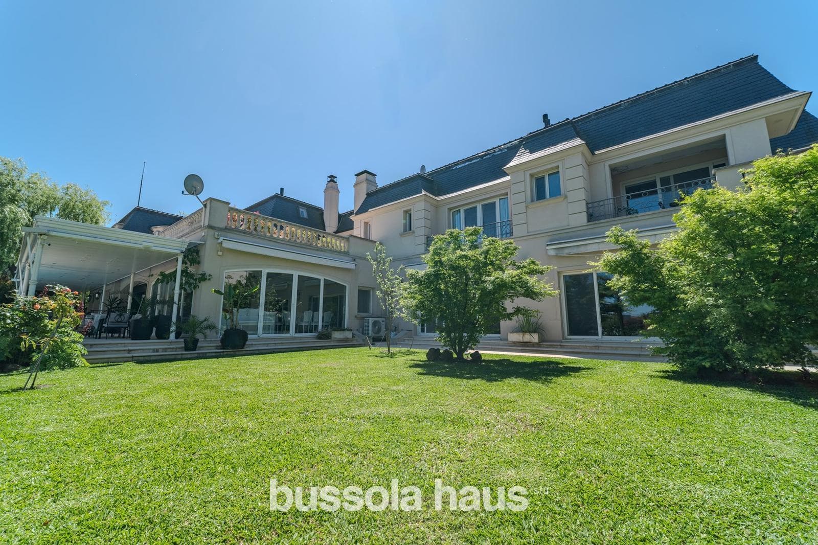 6-Bedroom Lakefront Home for Sale in Nordelta
