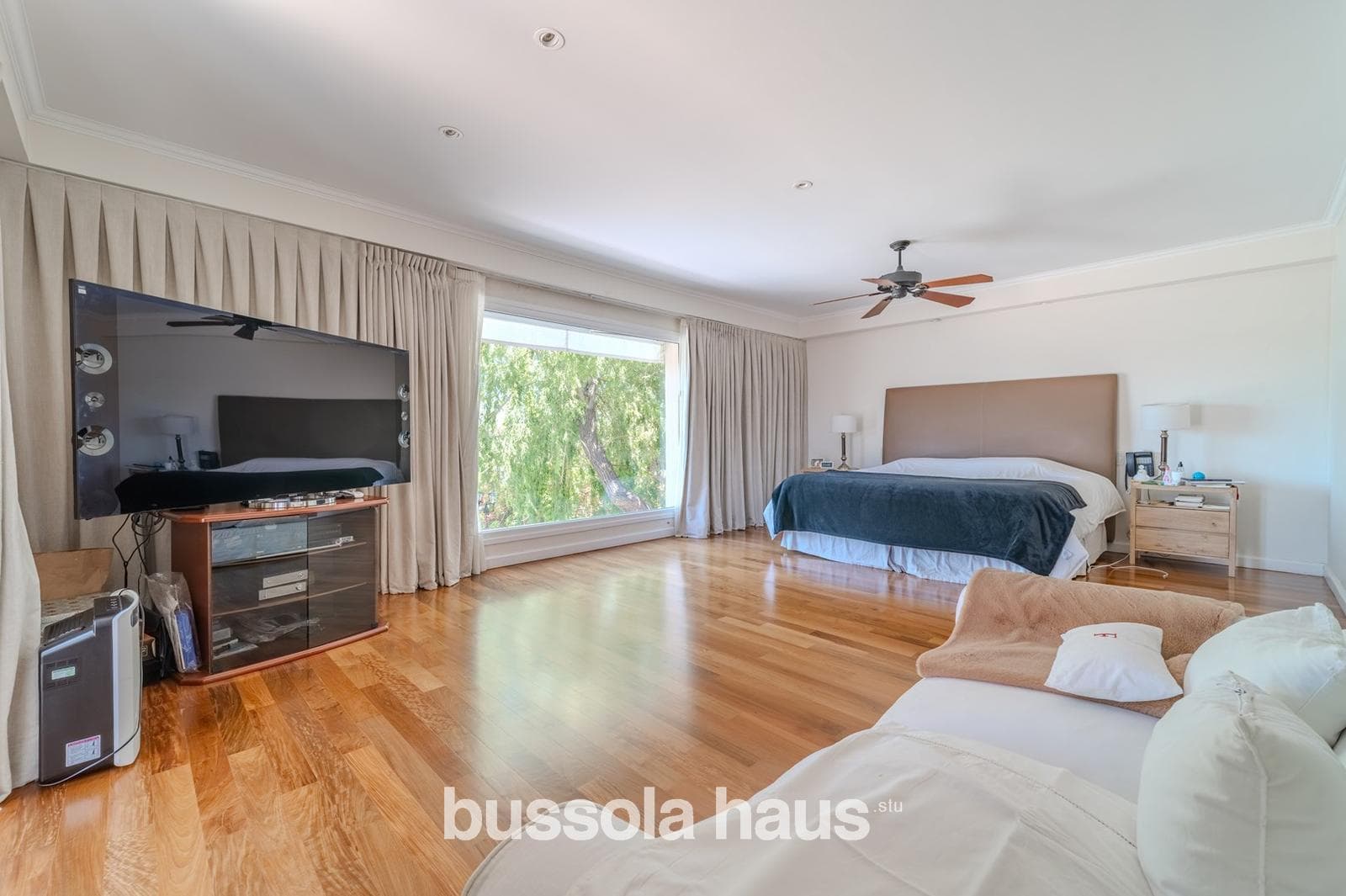 6-Bedroom Lakefront Home for Sale in Nordelta