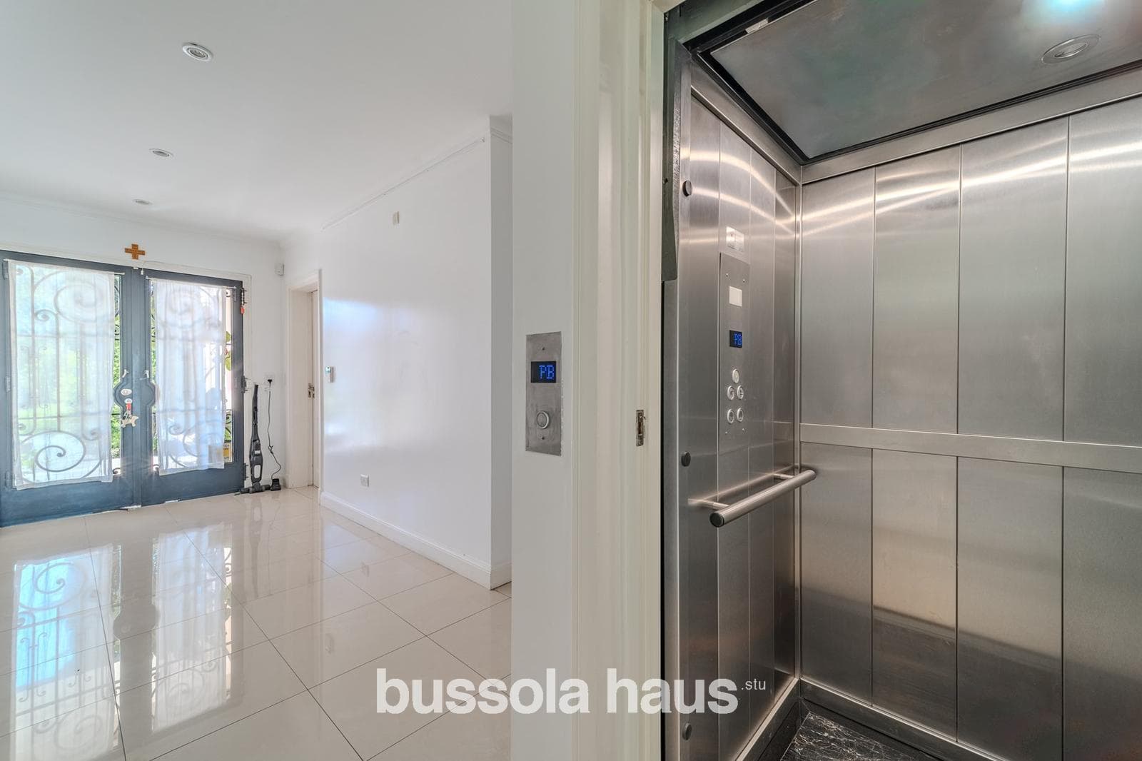 6-Bedroom Lakefront Home for Sale in Nordelta