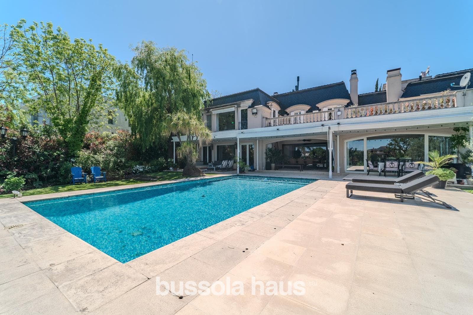 6-Bedroom Lakefront Home for Sale in Nordelta