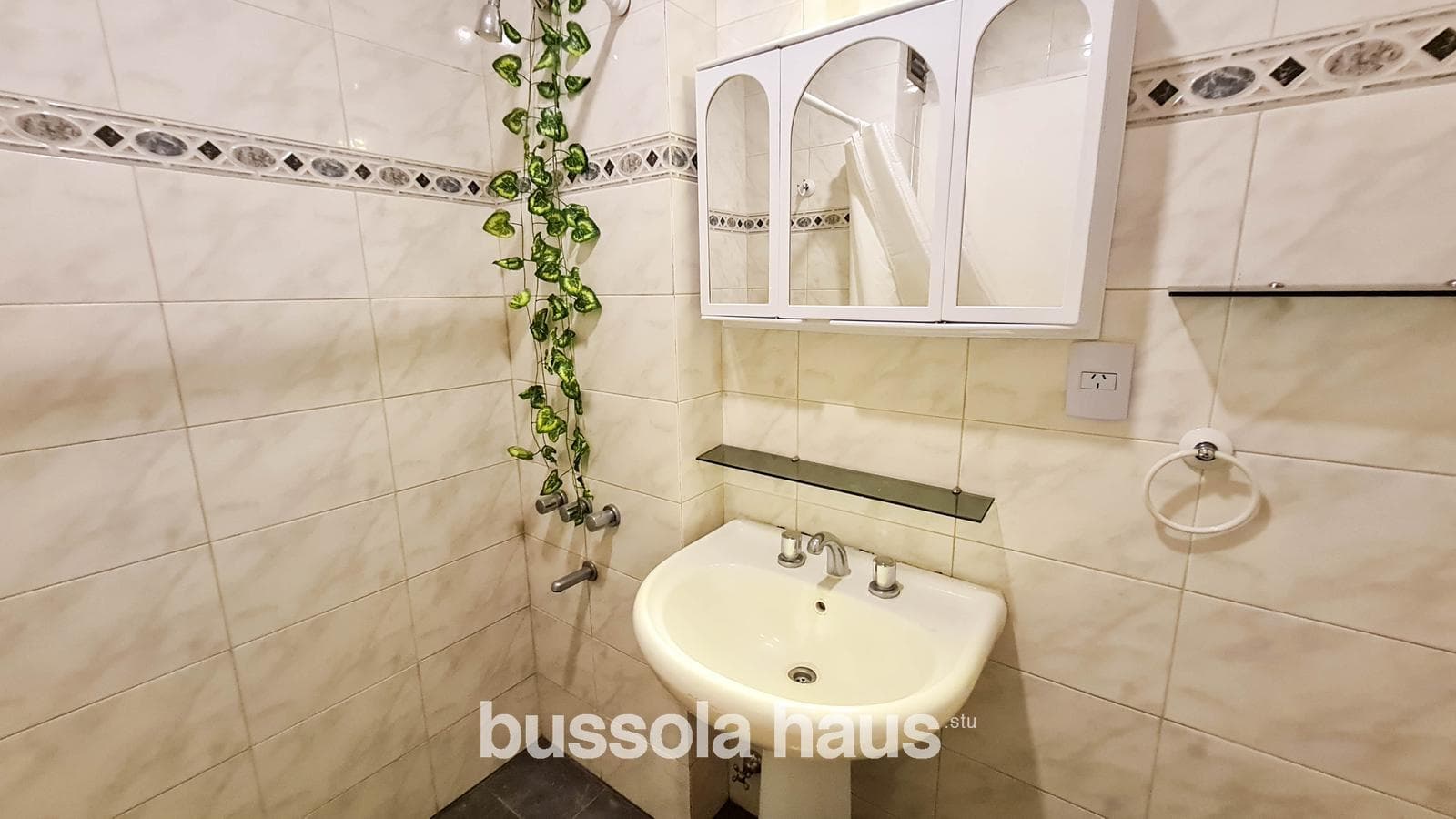4-room apartment in Villa Urquiza with a garage