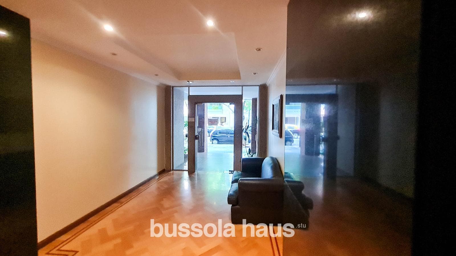 4-room apartment in Villa Urquiza with a garage