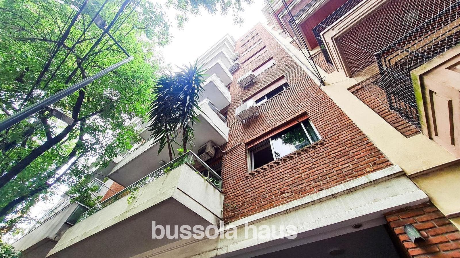 4-room apartment in Villa Urquiza with a garage