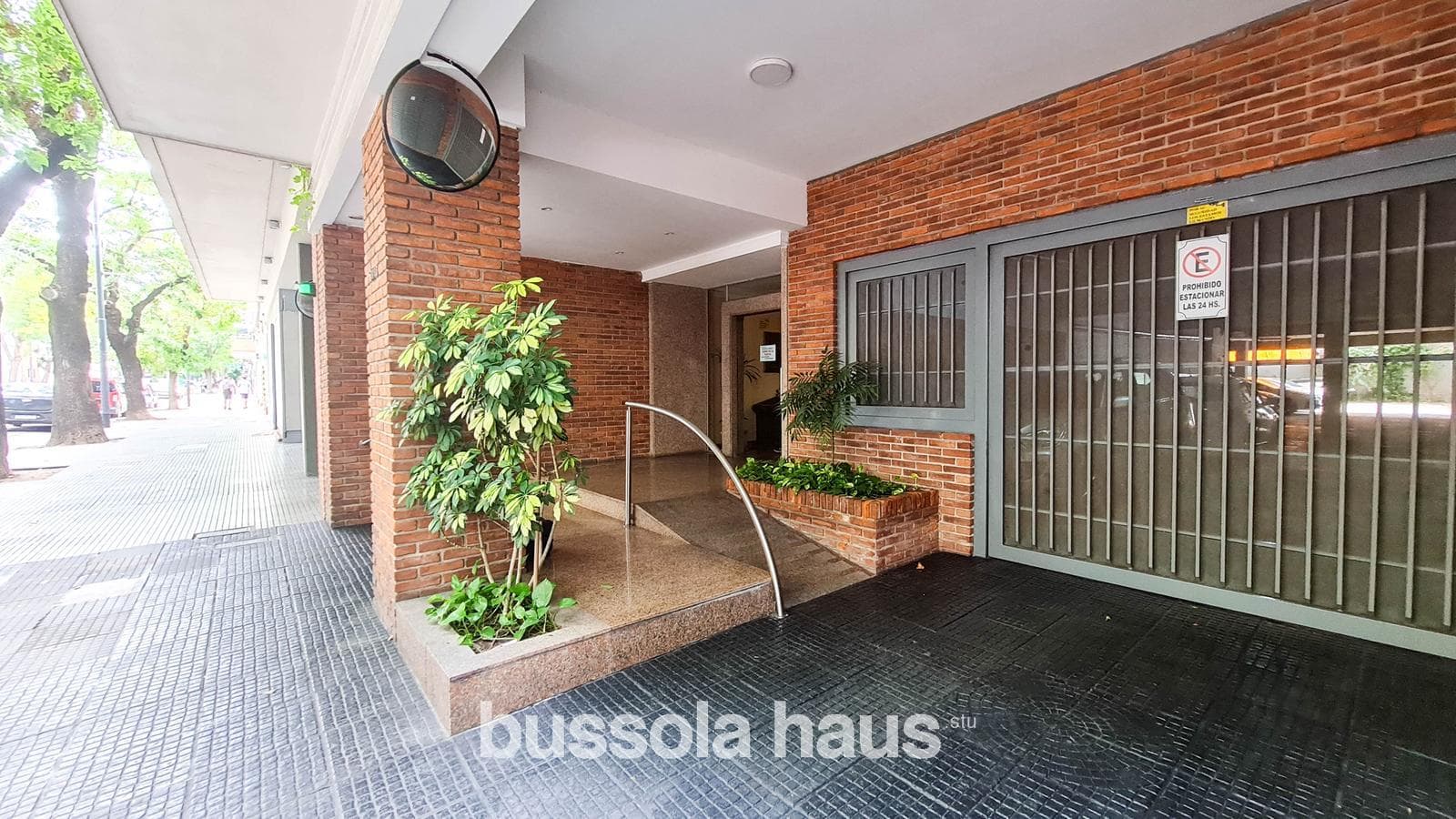 4-room apartment in Villa Urquiza with a garage