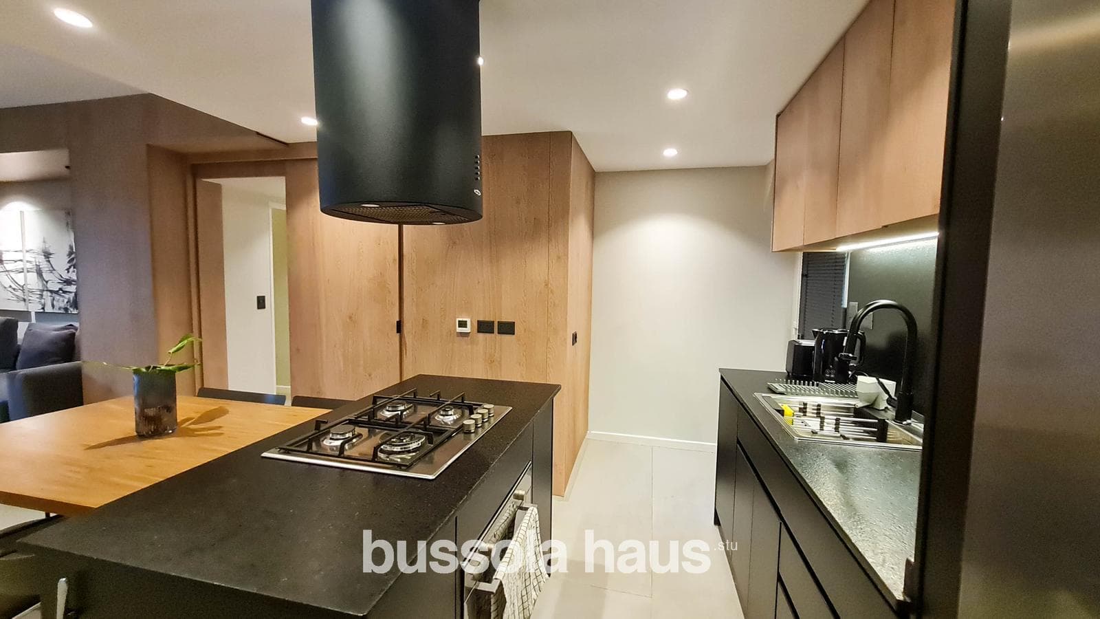3-room apartment for sale with garage and ground-level patio in Belgrano