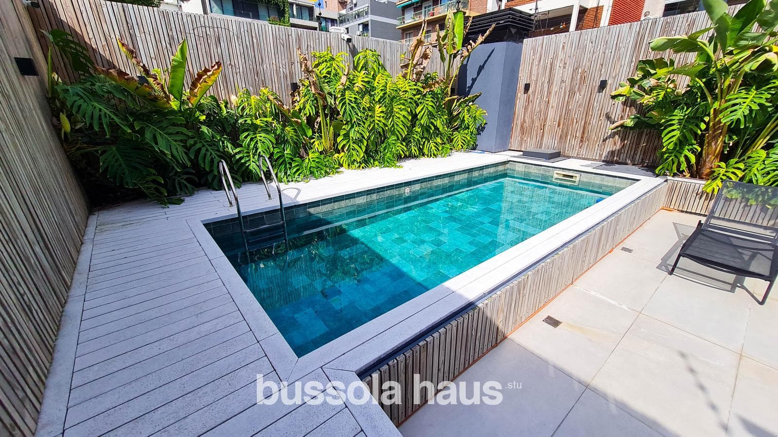 3-room apartment for sale with garage and ground-level patio in Belgrano