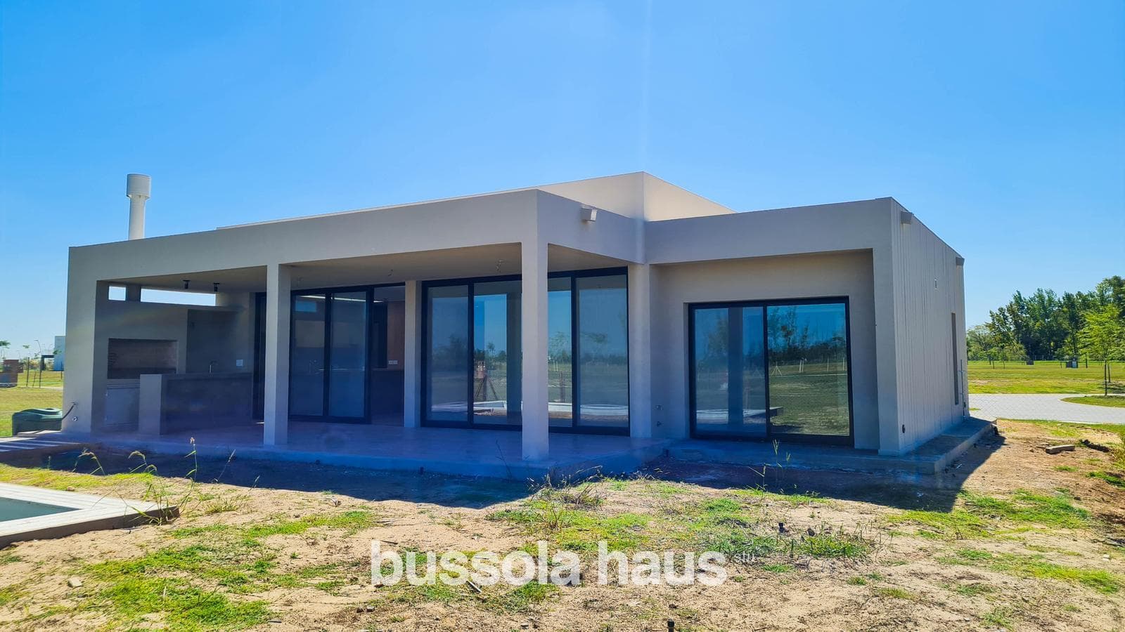 House in Nativas