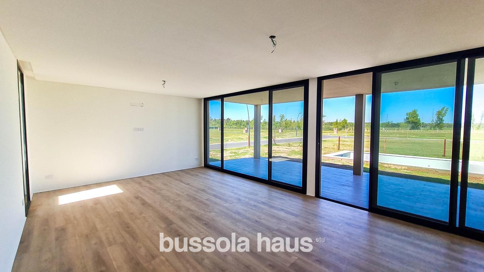 House in Nativas