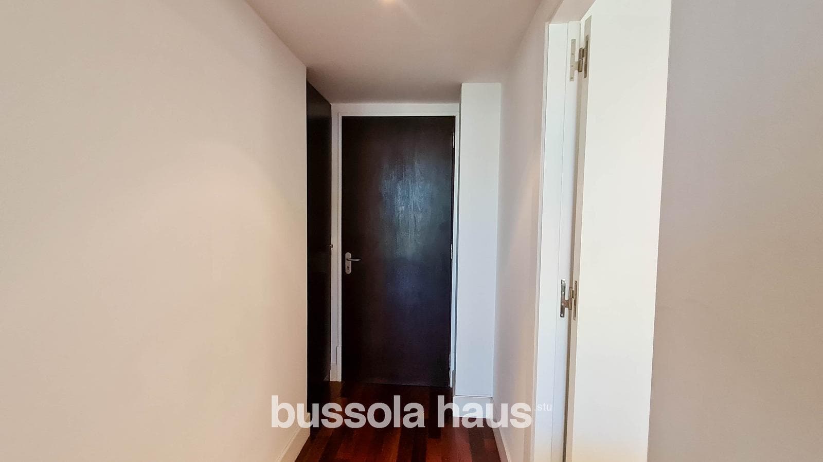 Half-Floor Apartment in Puerto Madero
