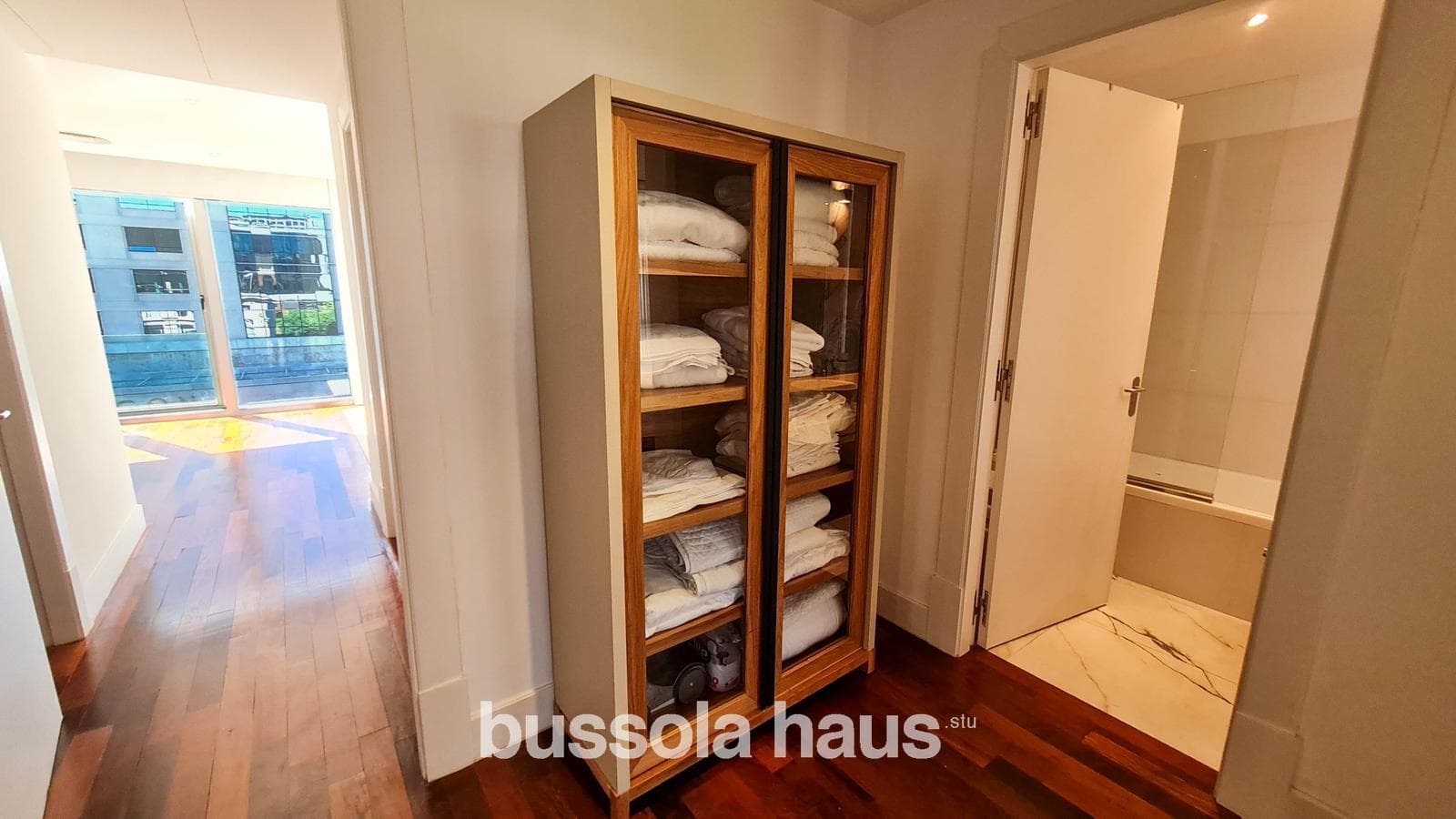 Half-Floor Apartment in Puerto Madero