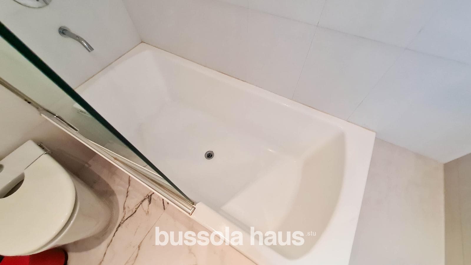 Half-Floor Apartment in Puerto Madero