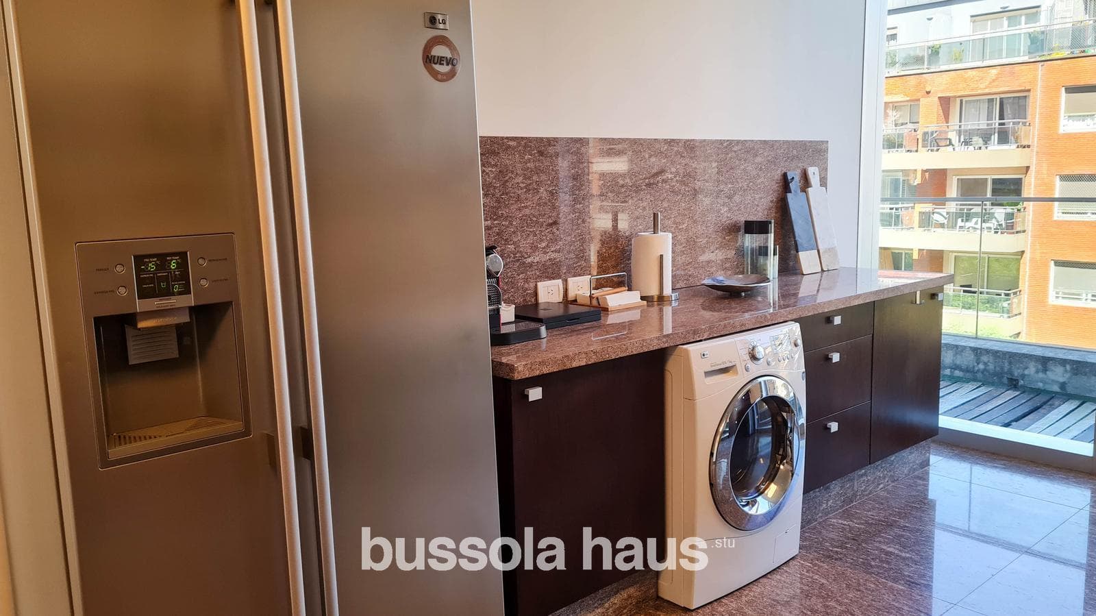 Half-Floor Apartment in Puerto Madero