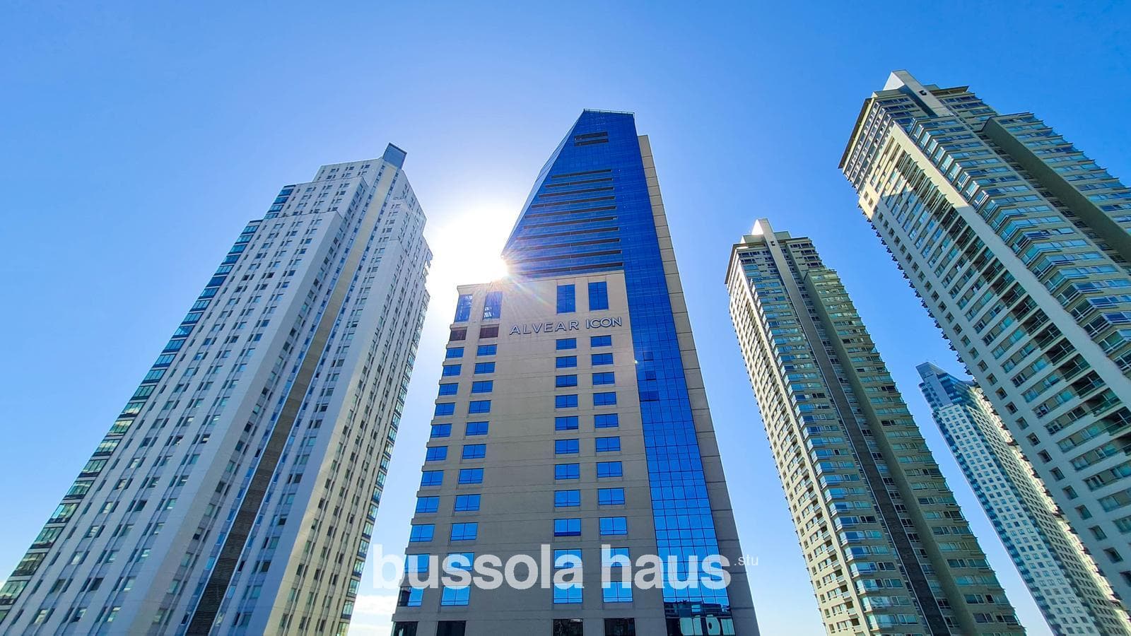 Half-Floor Apartment in Puerto Madero