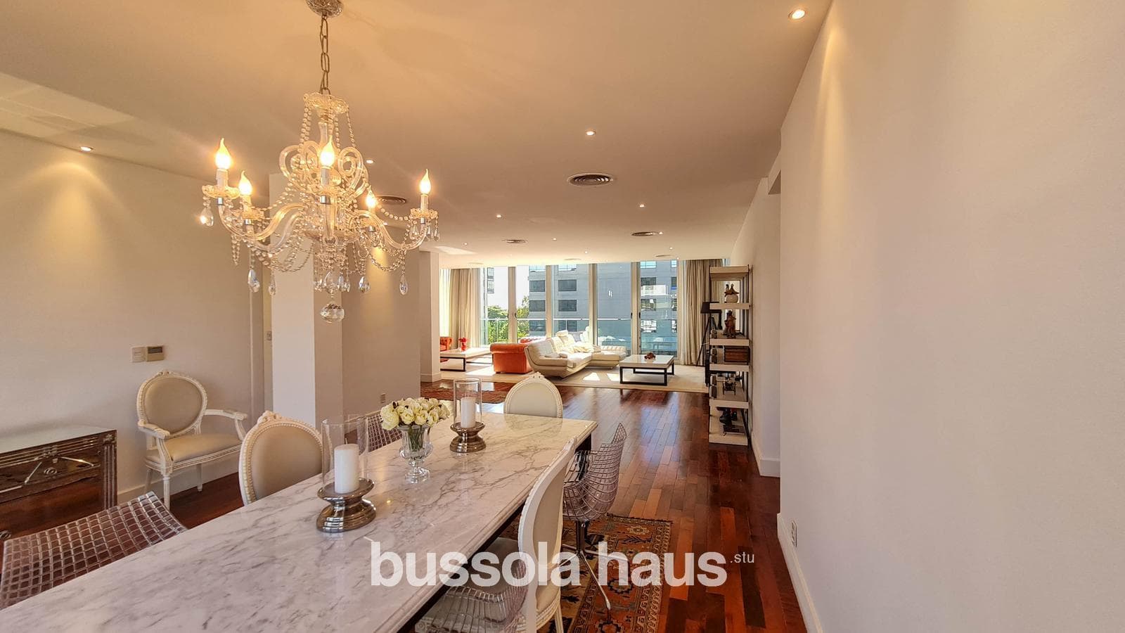 Half-Floor Apartment in Puerto Madero
