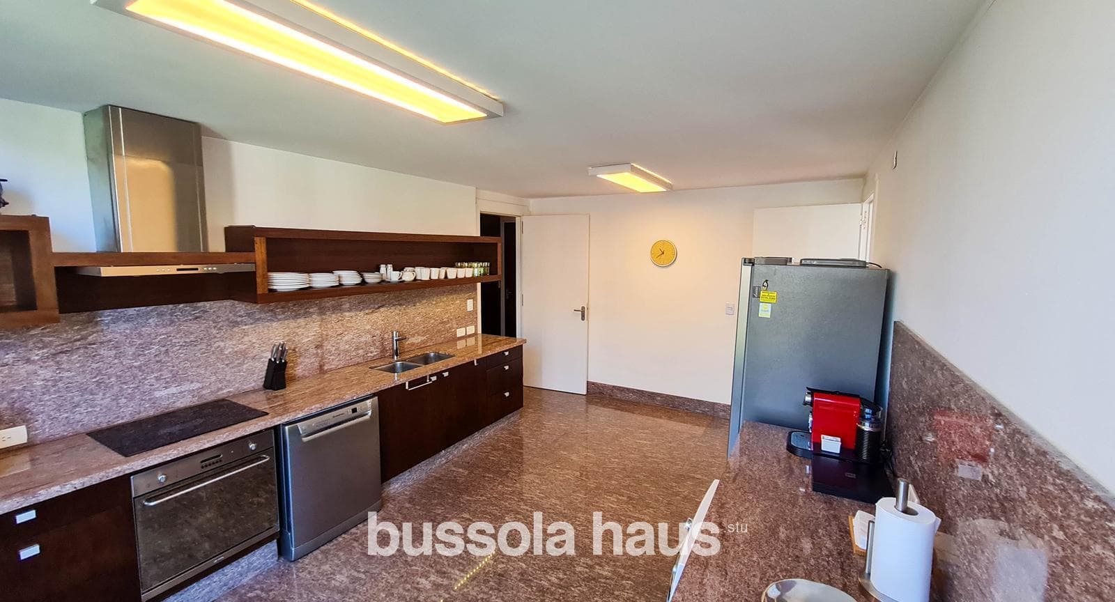 Half-Floor Apartment in Puerto Madero