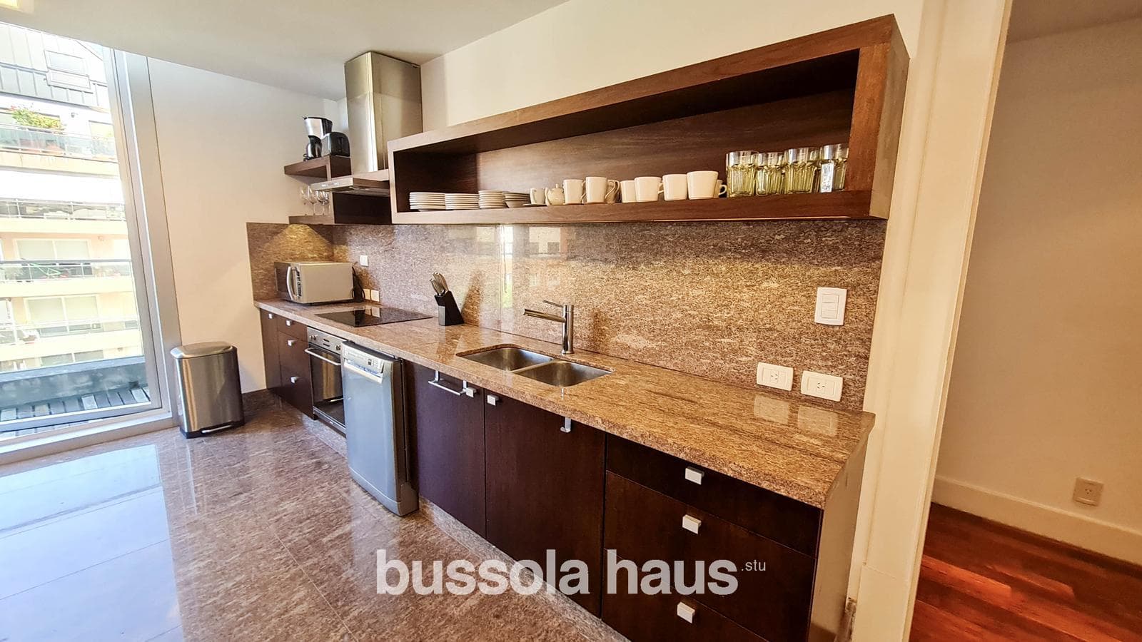 Half-Floor Apartment in Puerto Madero