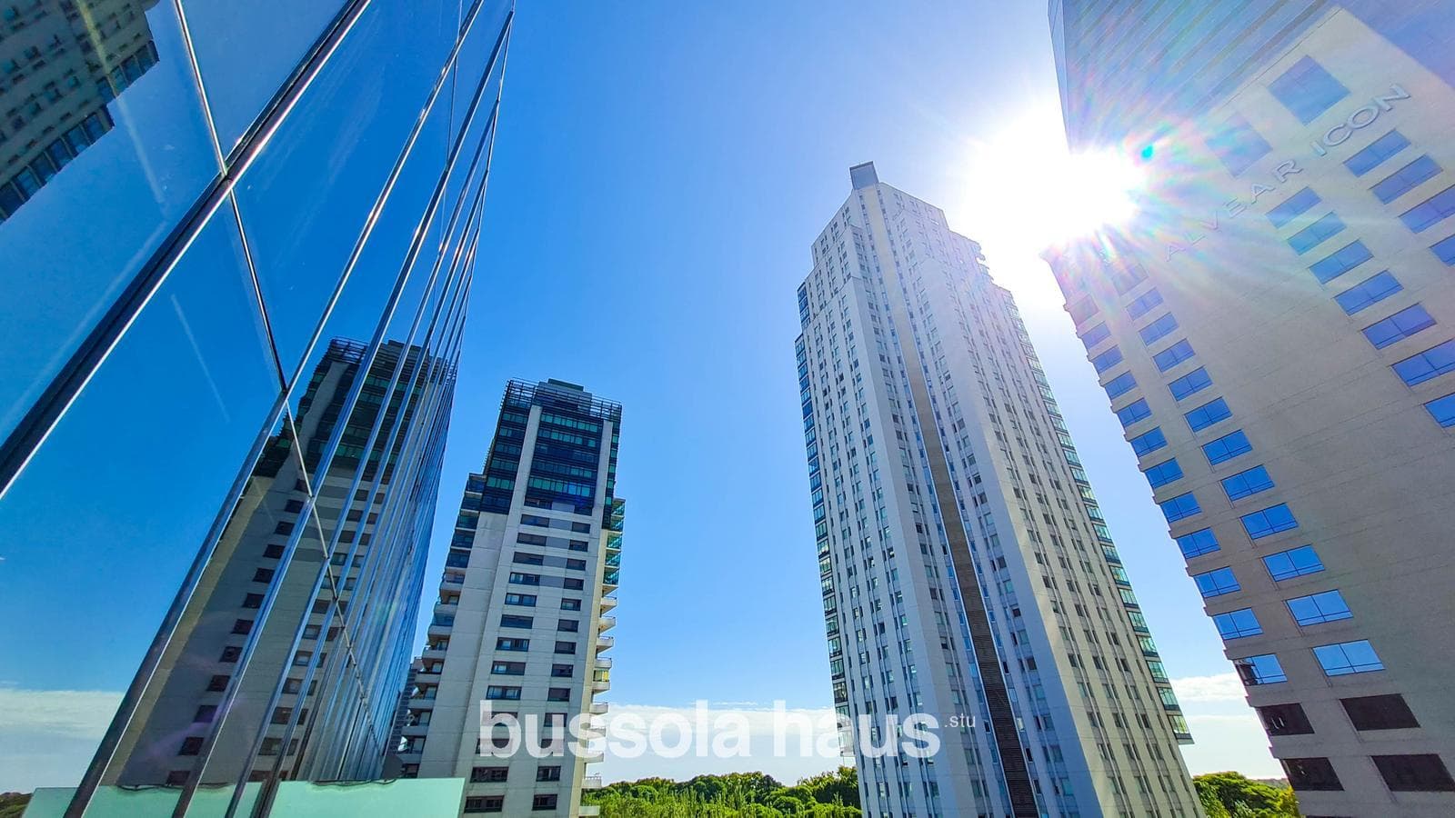 Half-Floor Apartment in Puerto Madero