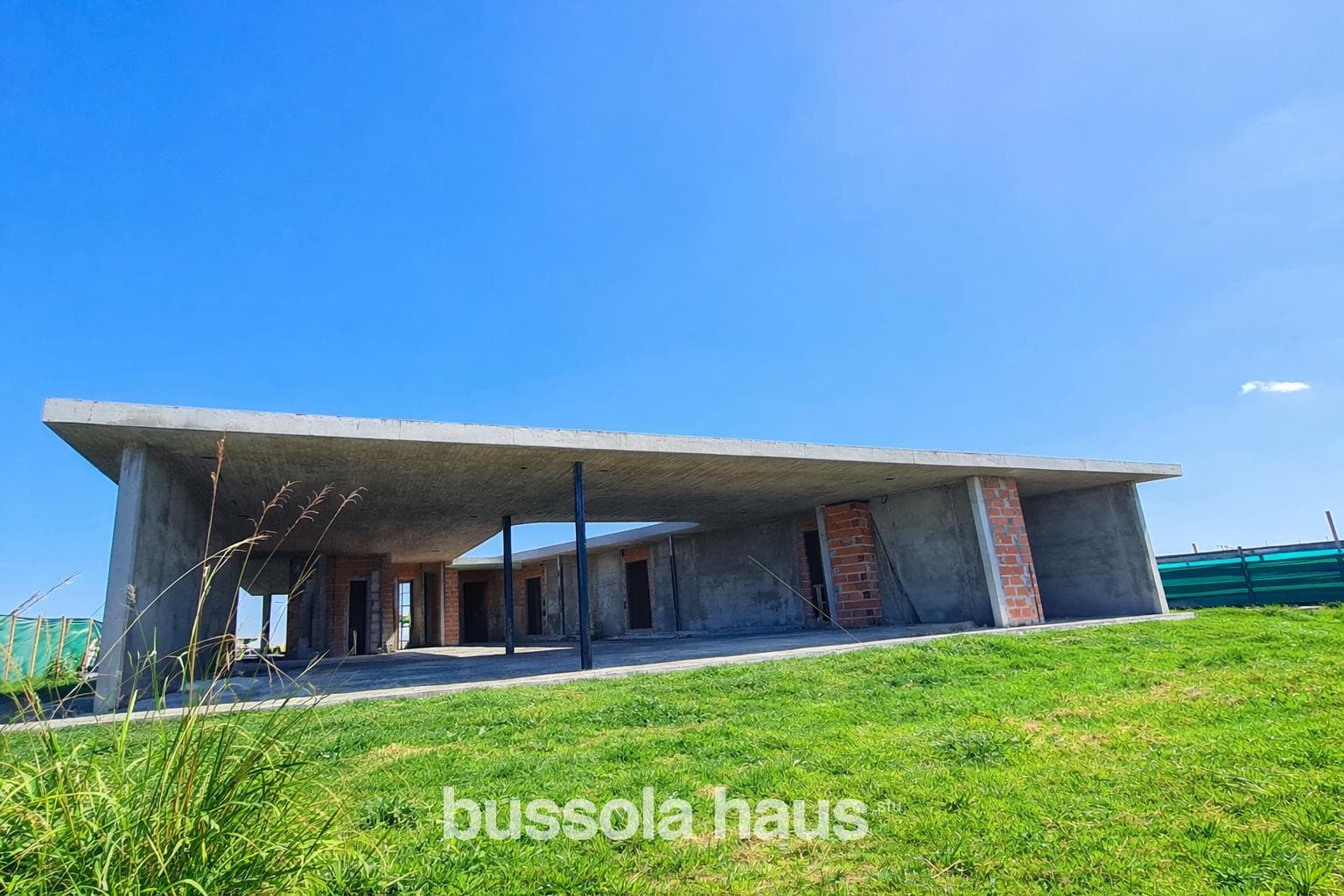 House for Sale on the Water in Amarras