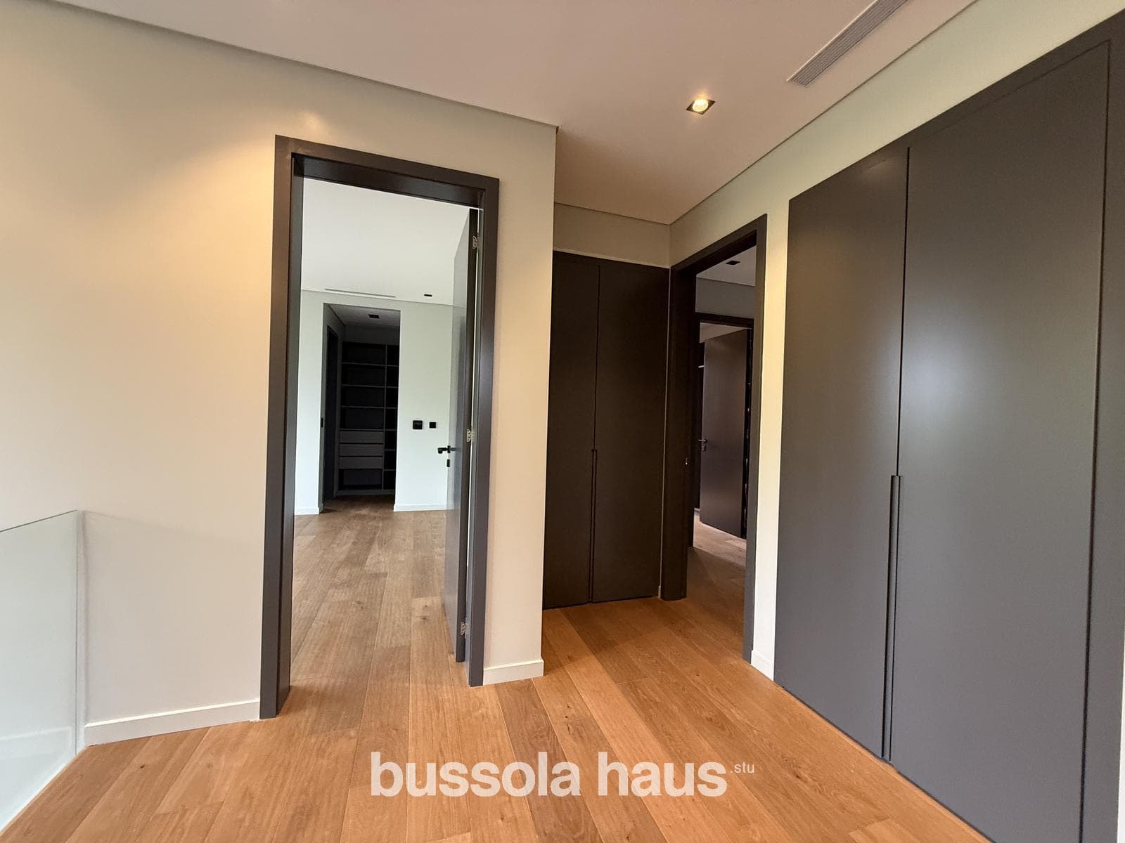 4-Bedroom House by the River in El Yacht Nordelta