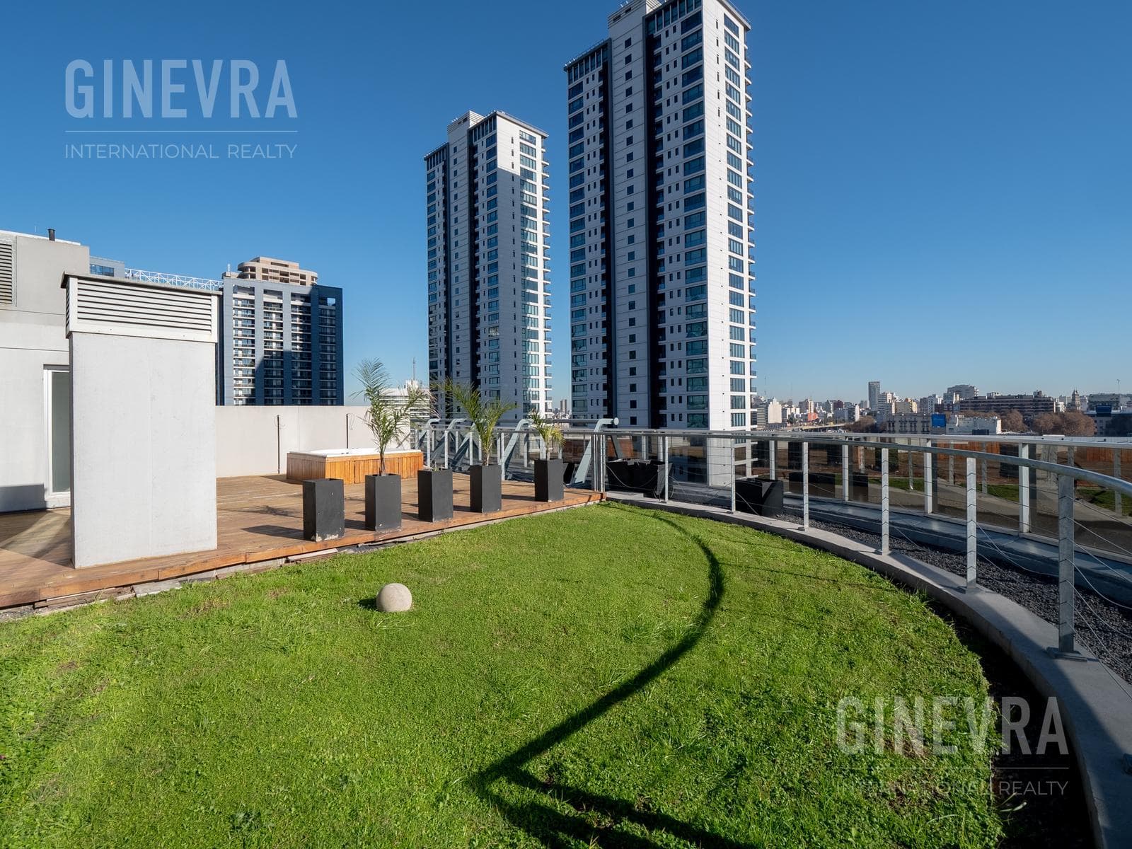 Penthouse for Sale - Harbour House Building