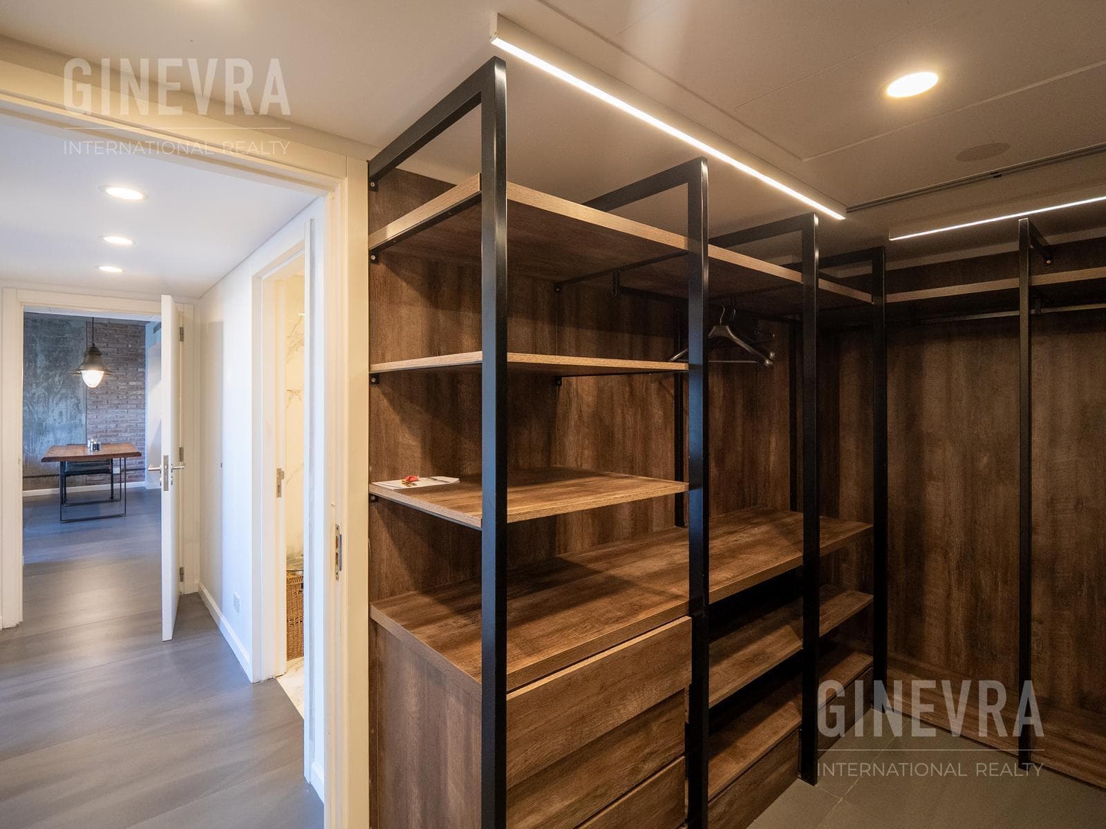 Penthouse for Sale - Harbour House Building