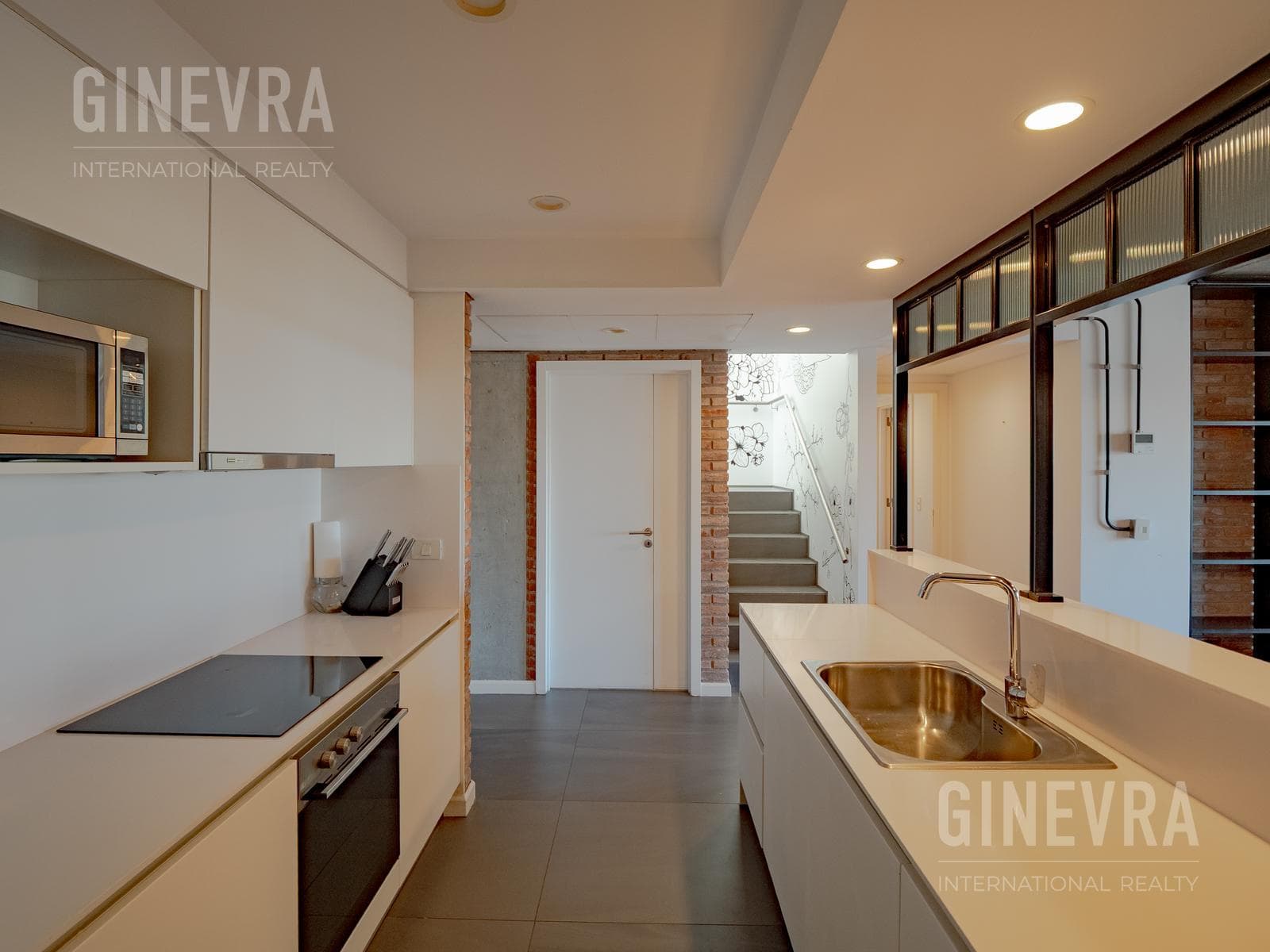 Penthouse for Sale - Harbour House Building