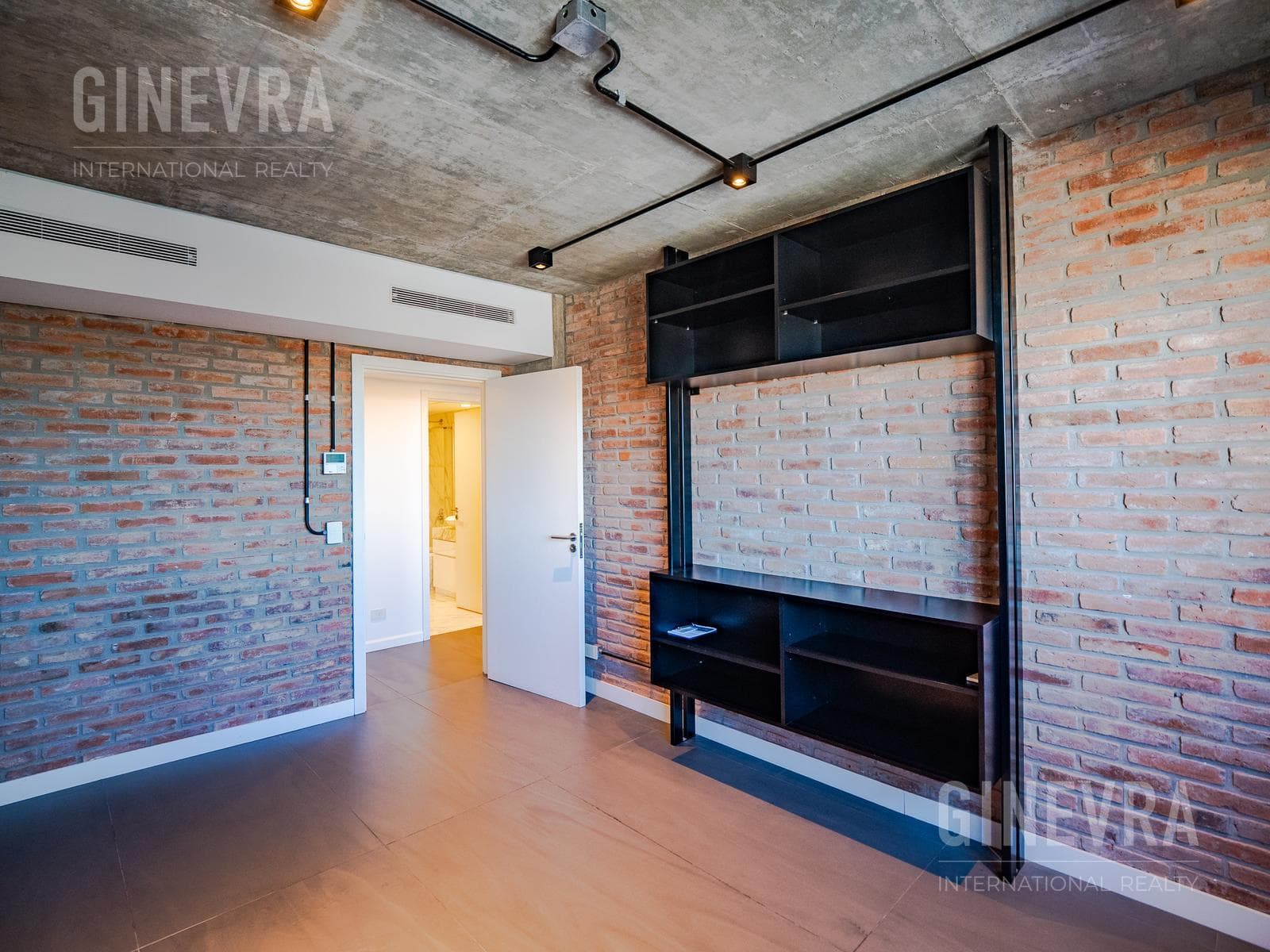 Penthouse for Sale - Harbour House Building
