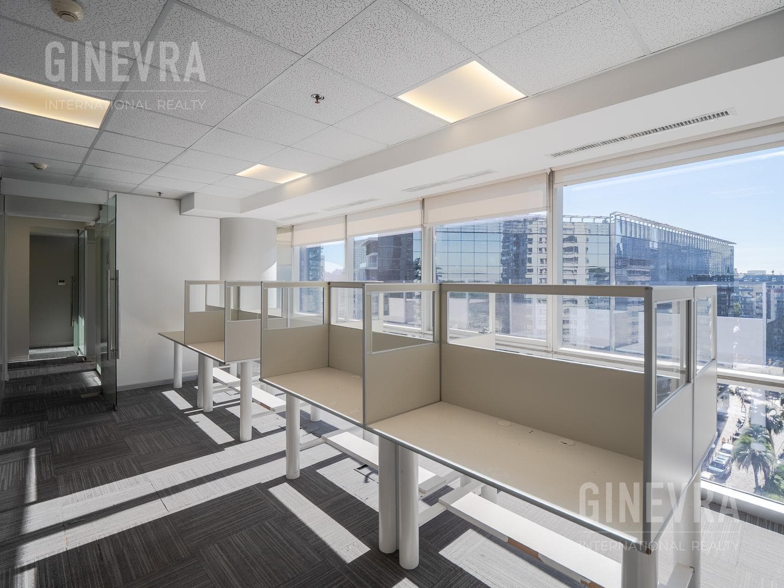 AAA Office for Rent - World Trade Center I
