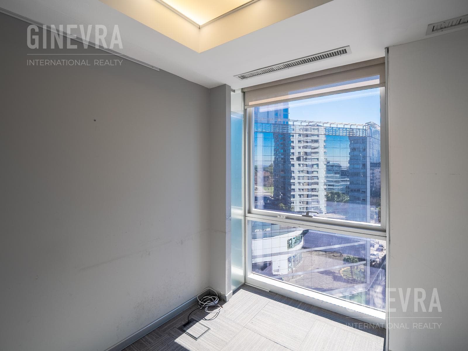 AAA Office for Rent - World Trade Center I