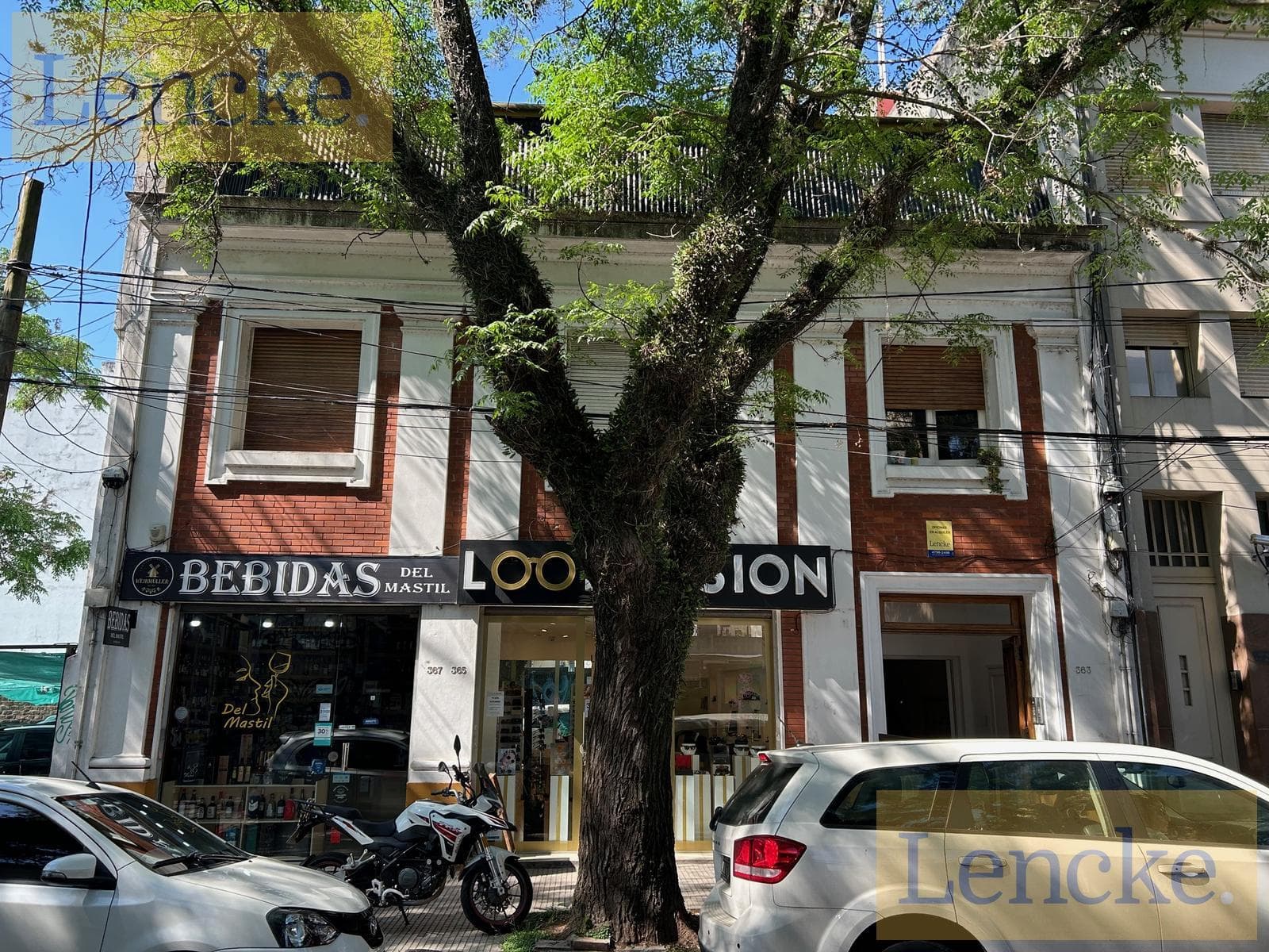 Office space for rent in the heart of San Isidro, half a block from the flagpole