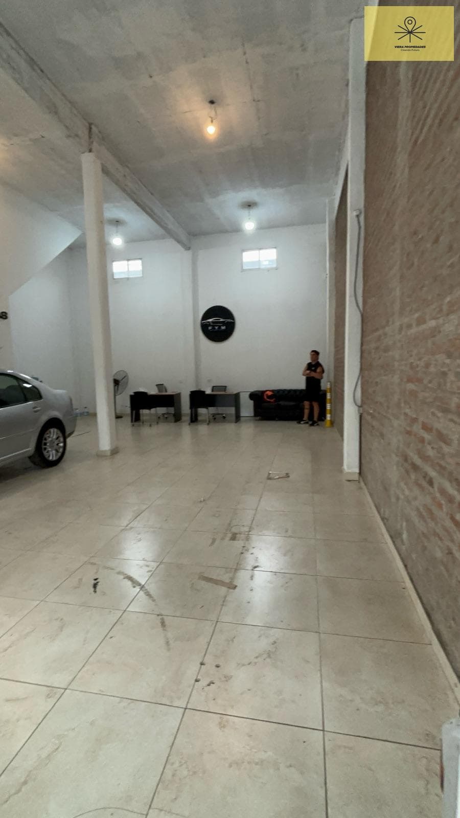Commercial Space for Rent on the Ground Floor, 50 meters, Double-Height Ceiling, Tortuguitas Center