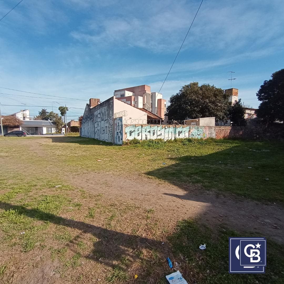 Commercial Lot for Sale for a 6-Story Development in Downtown Pilar
