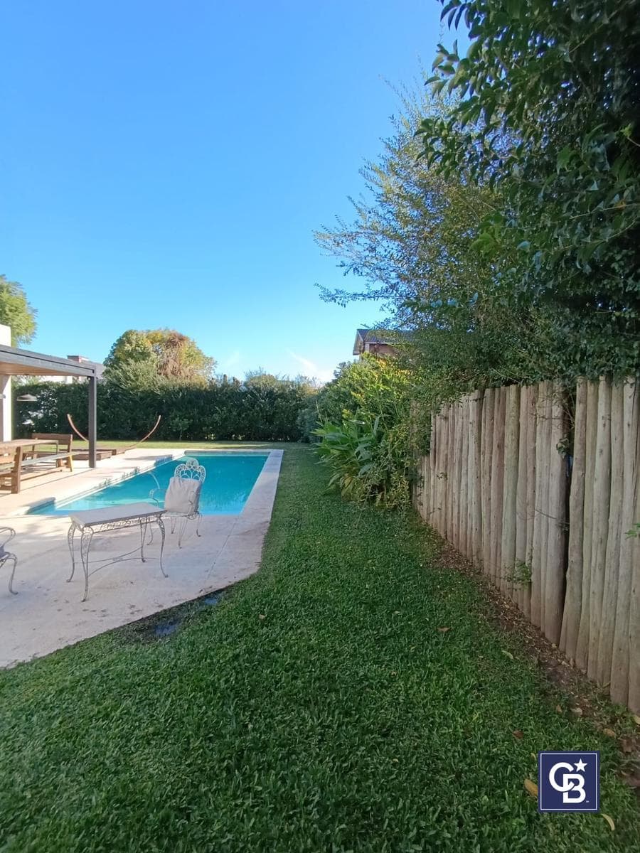 5-Bedroom House for Rent with a Pool in La Caballeriza, Pilar