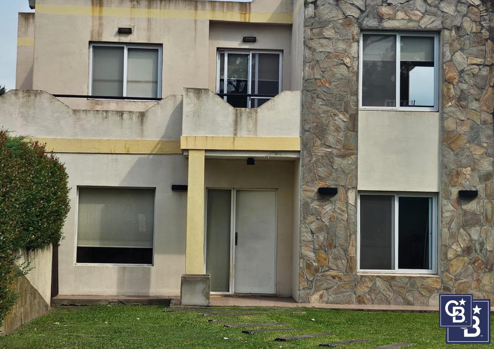 4-room house for sale with a pool in Del Viso, Pilar