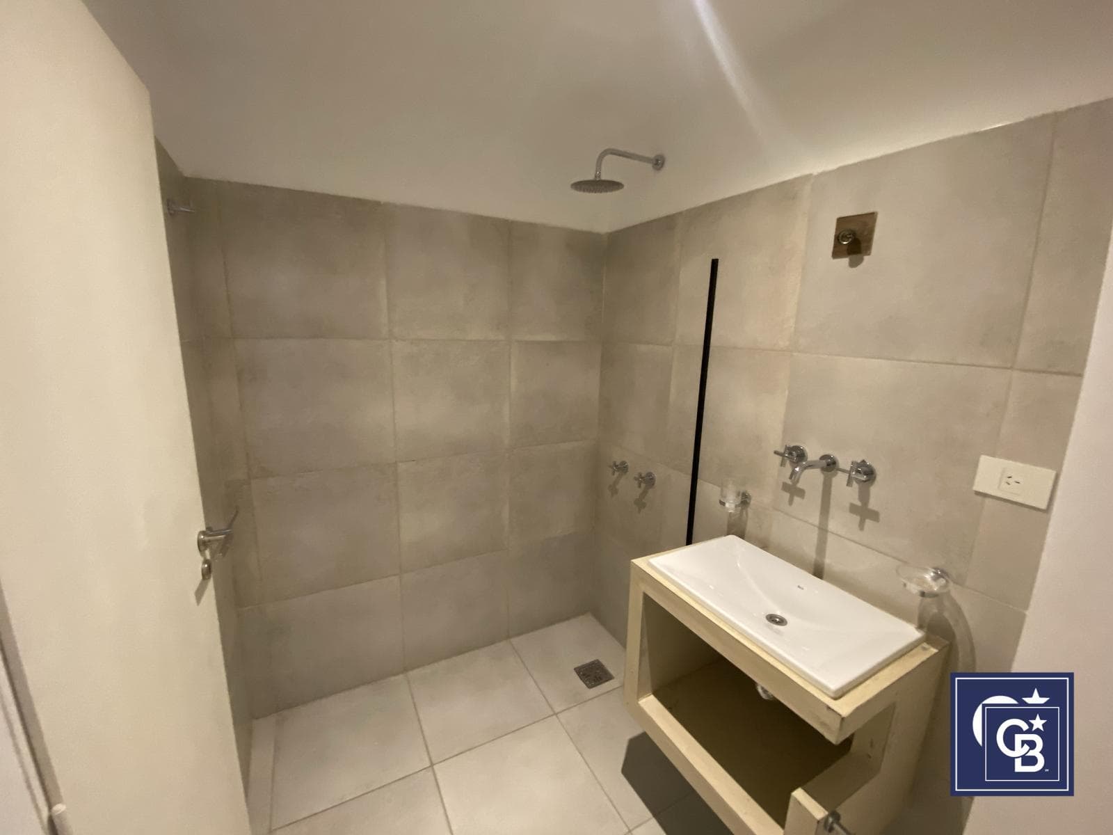 Studio apartment for sale with garage, suitable for professional use, in Rincón de Milberg, Tigre