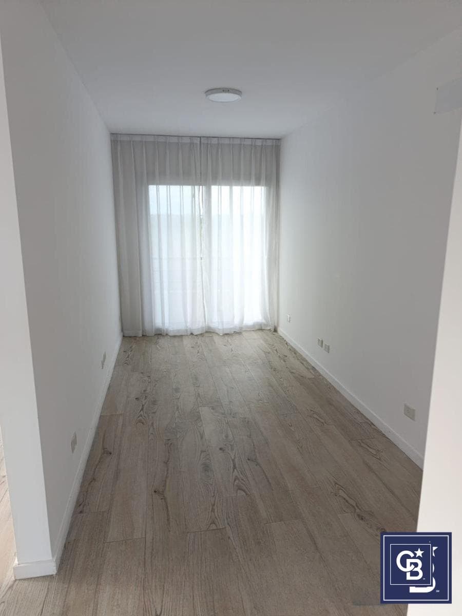 4-room apartment for rent with a balcony and barbecue in the Zug Caamaño Complex, Pilar