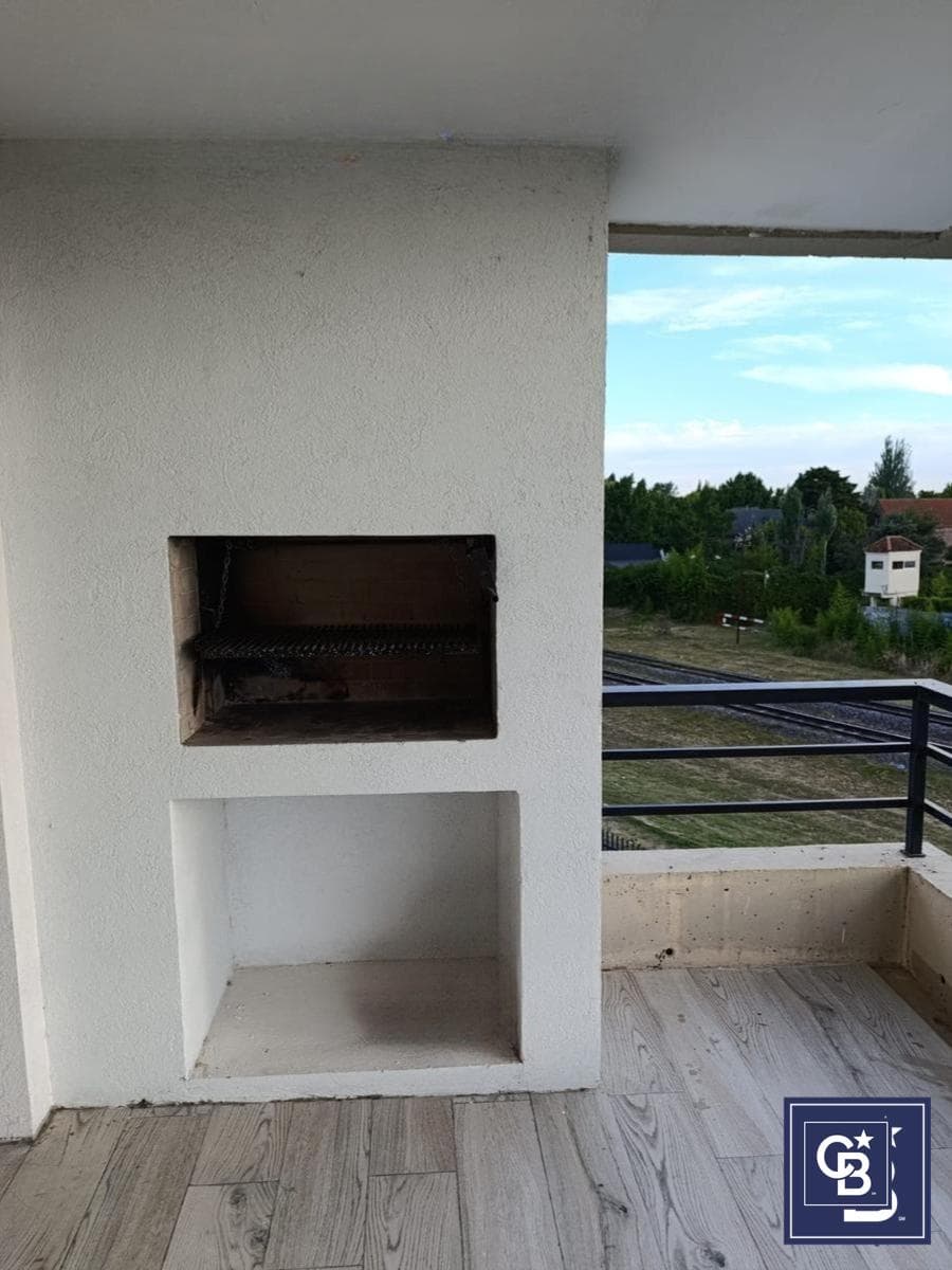 4-room apartment for rent with a balcony and barbecue in the Zug Caamaño Complex, Pilar